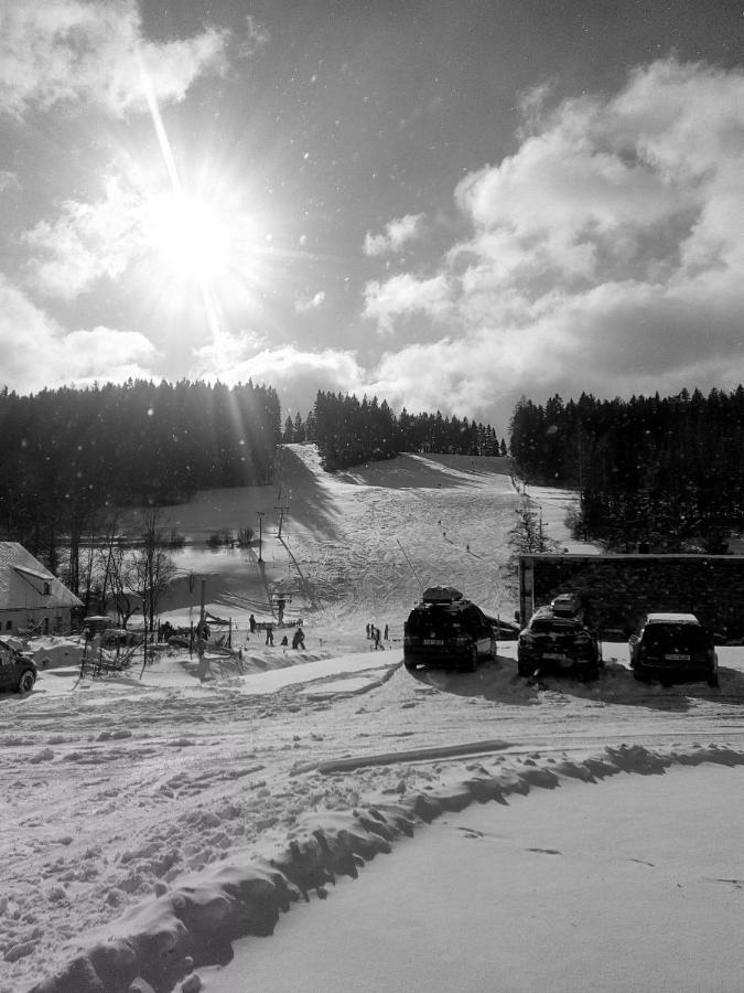 Czech Lodge Stara Ves Buitenkant foto