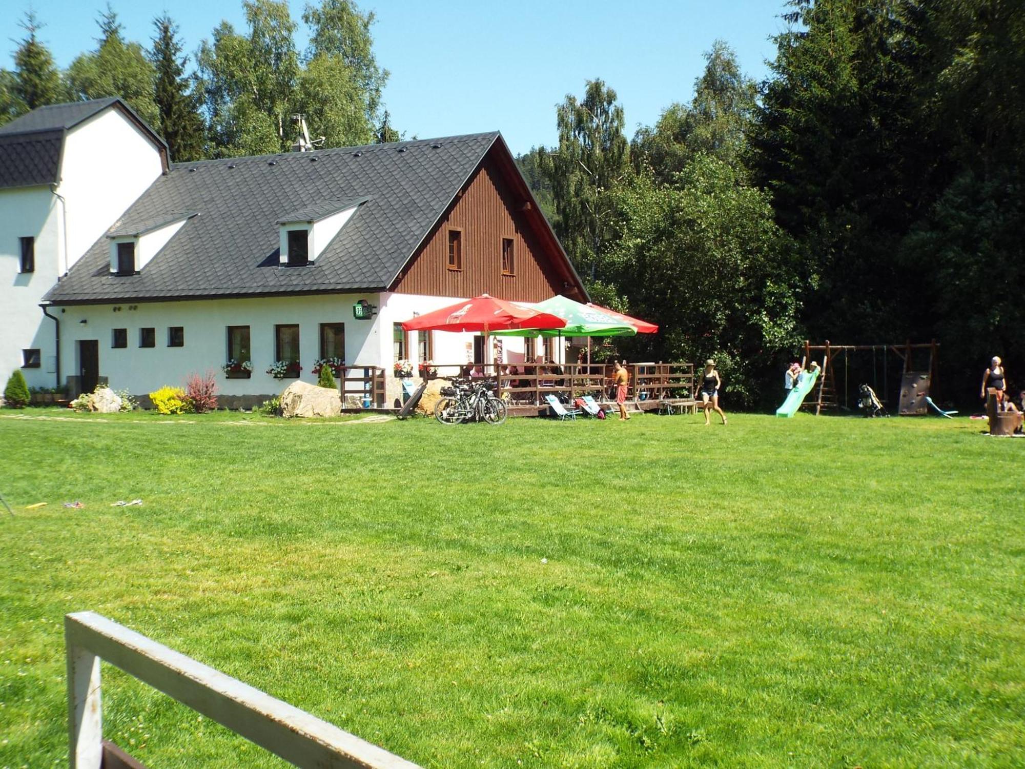 Czech Lodge Stara Ves Buitenkant foto
