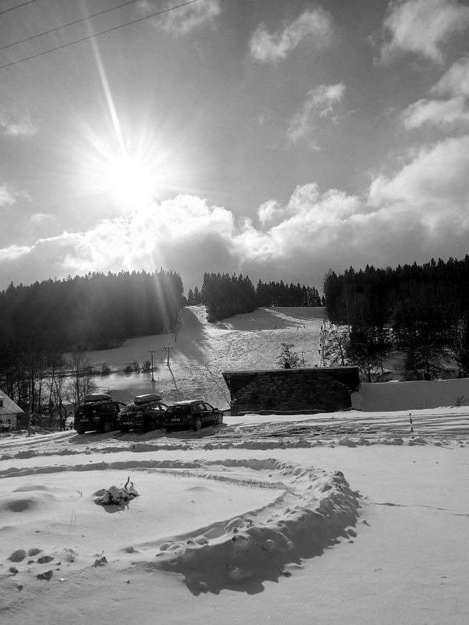 Czech Lodge Stara Ves Buitenkant foto